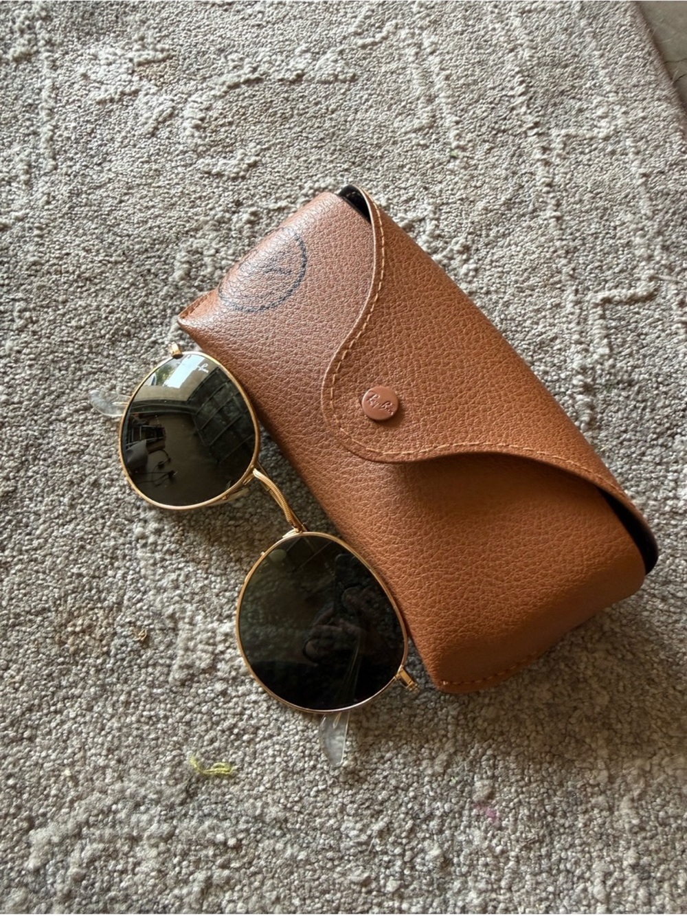 Ray-Ban Round Metal Frame Sunglasses with Brown Case